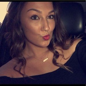 Meet your Posher, Tiffany